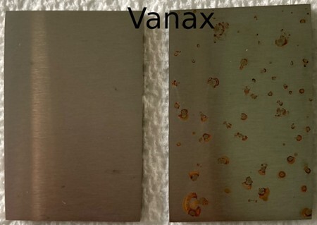 Comparison of Vanax steel corrosion resistance after saltwater exposure, showing lower corrosion at 400&deg;F tempering versus higher corrosion after 1000&deg;F tempering.